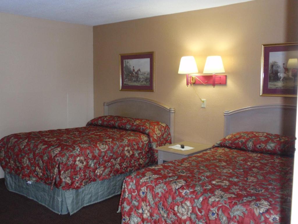 Heritage Inn Martinsburg Buitenkant foto